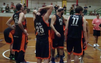 El Bàsquet Pia s'està mostrant irregular a la seva pista enguany | Sergi Park